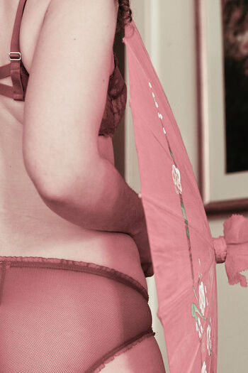 Boudoir page leaked private photo uncensored HD quality