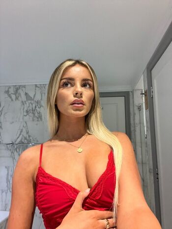 Brontesheppeard leaked private photo uncensored HD quality