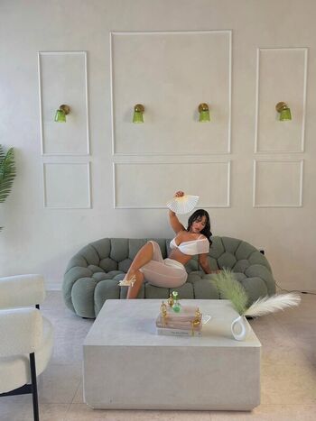 Carla alison leaked private photo uncensored HD quality