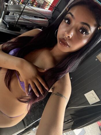 Carmenbabyxoxo leaked private photo uncensored HD quality