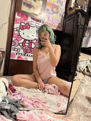 Carmennlve leaked private photo uncensored HD quality