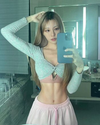 Cathrynli leaked private photo uncensored HD quality
