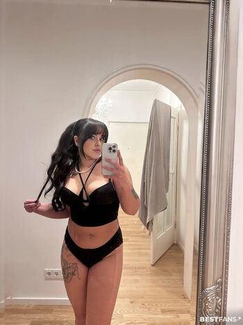 Celina x  page leaked private photo uncensored HD quality