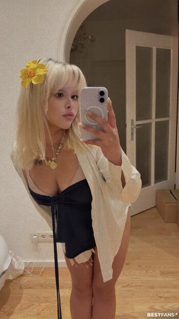 Celina x leaked private photo uncensored HD quality