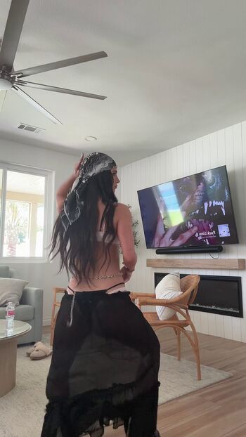 Charli d amelio page leaked private photo uncensored HD quality