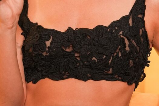 Charli d amelio page leaked private photo uncensored HD quality