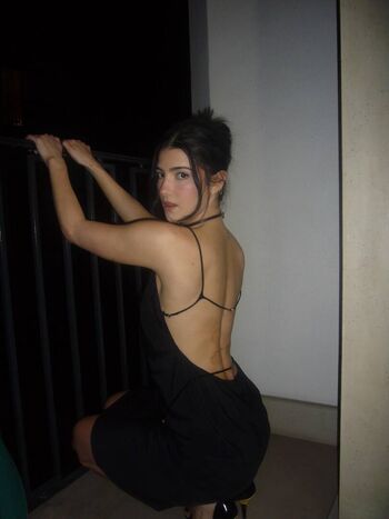 Charli d amelio page leaked private photo uncensored HD quality