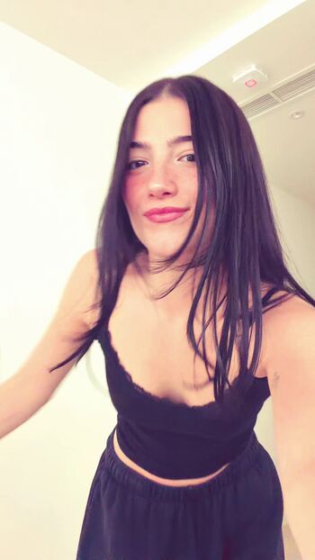 Charli d amelio page leaked private photo uncensored HD quality