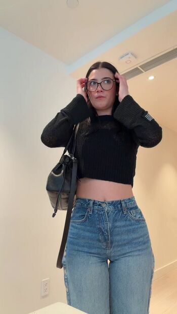 Charli d amelio page leaked private photo uncensored HD quality