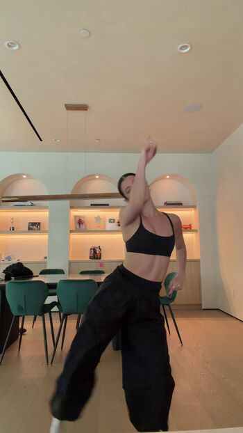 Charli d amelio page leaked private photo uncensored HD quality