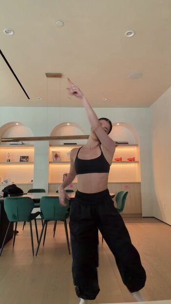 Charli d amelio page leaked private photo uncensored HD quality