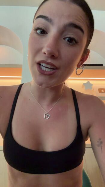 Charli d amelio page leaked private photo uncensored HD quality