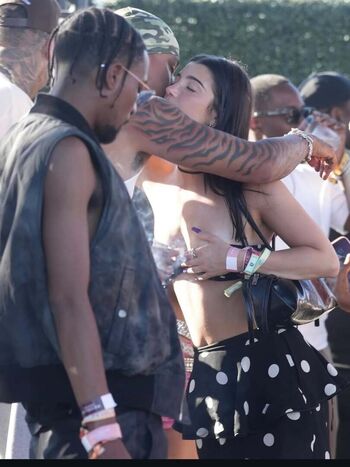 Charli d amelio page leaked private photo uncensored HD quality