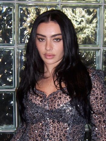 Charli xcx leaked private photo uncensored HD quality