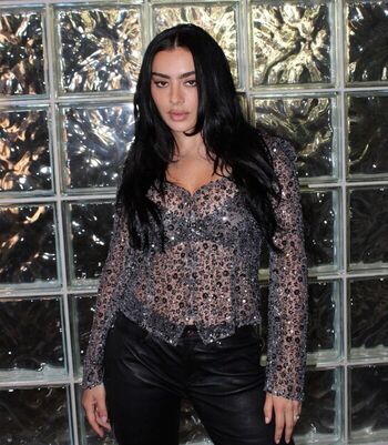 Charli xcx leaked private photo uncensored HD quality