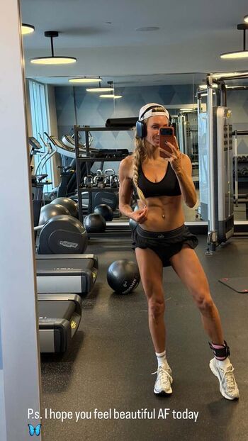 Charlotte flair page leaked private photo uncensored HD quality