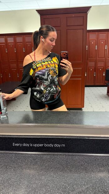 Chelsea green page leaked private photo uncensored HD quality