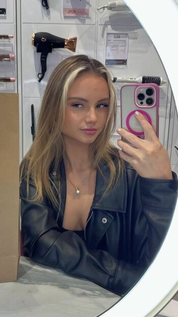 Chelsea mayer leaked private photo uncensored HD quality