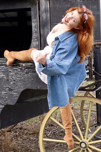 Chloe maddren leaked private photo uncensored HD quality