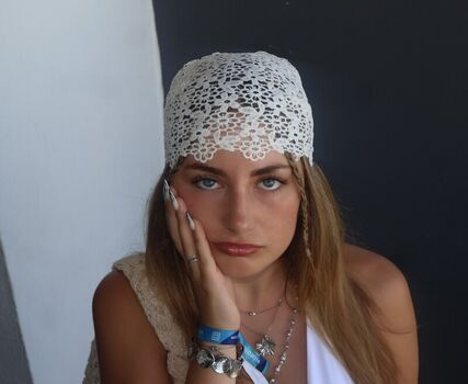 Chloe spiller leaked private photo uncensored HD quality