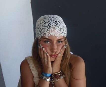 Chloe spiller leaked private photo uncensored HD quality