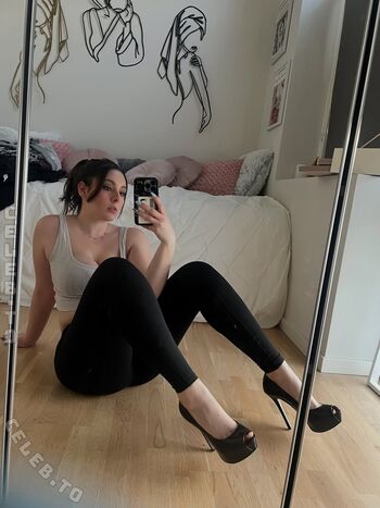 Christina green  page leaked private photo uncensored HD quality