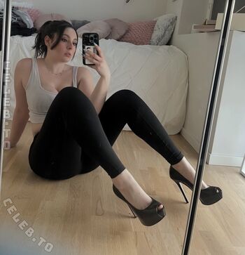 Christina green  page leaked private photo uncensored HD quality