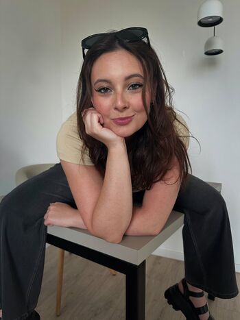 Christina green  page leaked private photo uncensored HD quality