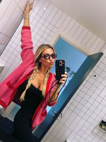 Christine mcguinness leaked private photo uncensored HD quality