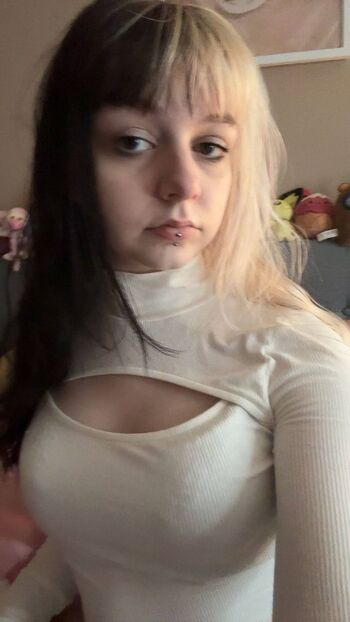 Chroniccherie leaked private photo uncensored HD quality