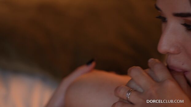 Clara mia page leaked private photo uncensored HD quality