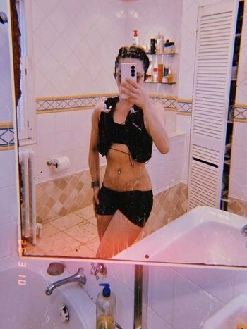 Connie han page leaked private photo uncensored HD quality