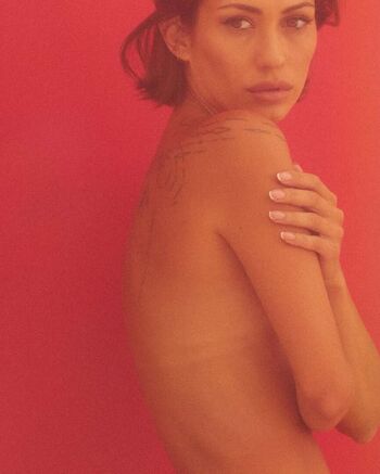 Cristallserrano leaked private photo uncensored HD quality