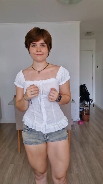 Cristinysam page leaked private photo uncensored HD quality