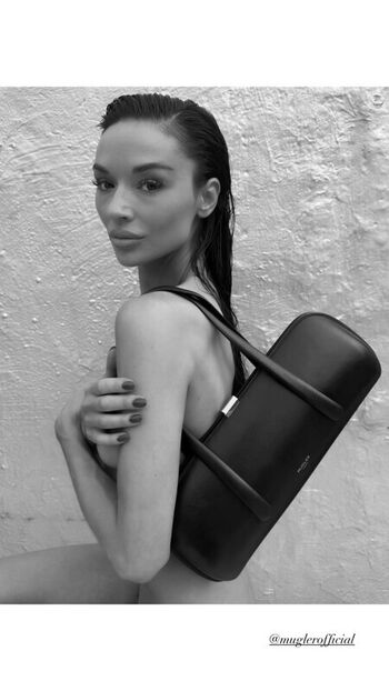 Crystal reed leaked private photo uncensored HD quality