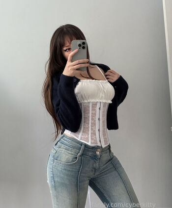 Cyberkitty page leaked private photo uncensored HD quality