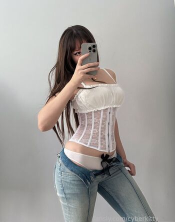 Cyberkitty page leaked private photo uncensored HD quality