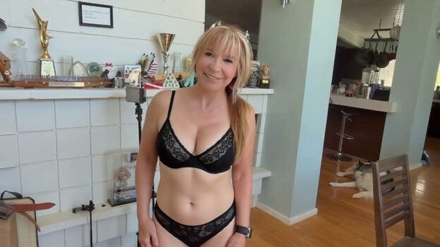 Cynthia rothrock page leaked private photo uncensored HD quality