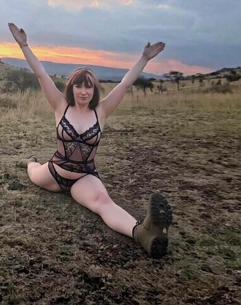 Cynthia rothrock page leaked private photo uncensored HD quality