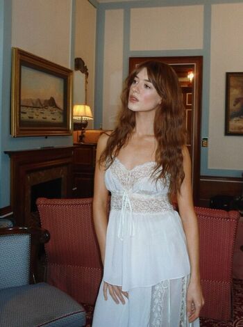 Daisy edgar jones page leaked private photo uncensored HD quality