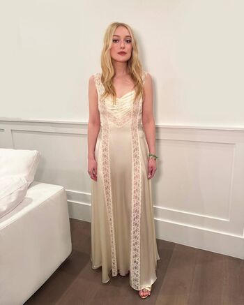 Dakota fanning page leaked private photo uncensored HD quality