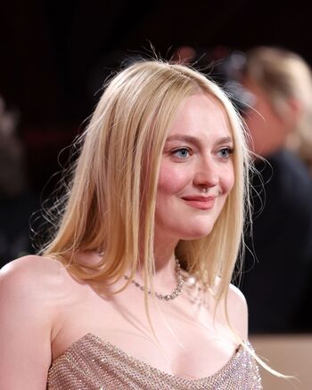 Dakota fanning page leaked private photo uncensored HD quality