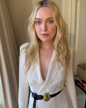 Dakota fanning page leaked private photo uncensored HD quality
