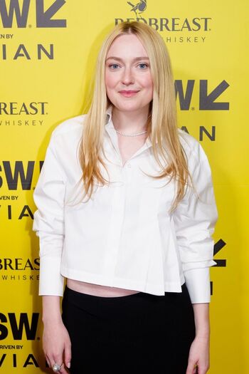 Dakota fanning page leaked private photo uncensored HD quality