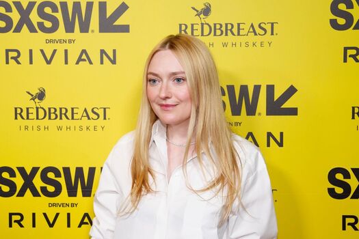 Dakota fanning page leaked private photo uncensored HD quality