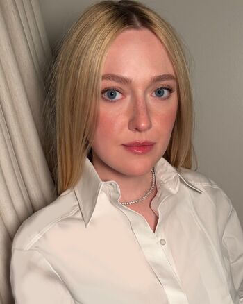 Dakota fanning page leaked private photo uncensored HD quality