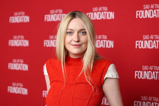 Dakota fanning leaked private photo uncensored HD quality