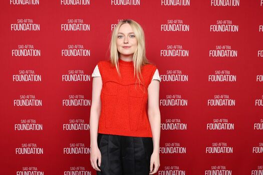 Dakota fanning leaked private photo uncensored HD quality
