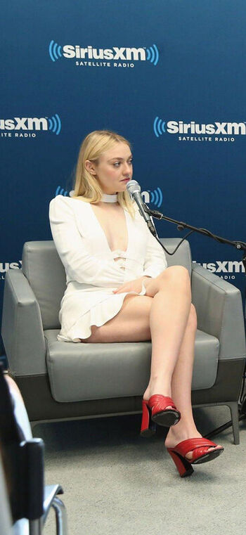 Dakota fanning page leaked private photo uncensored HD quality