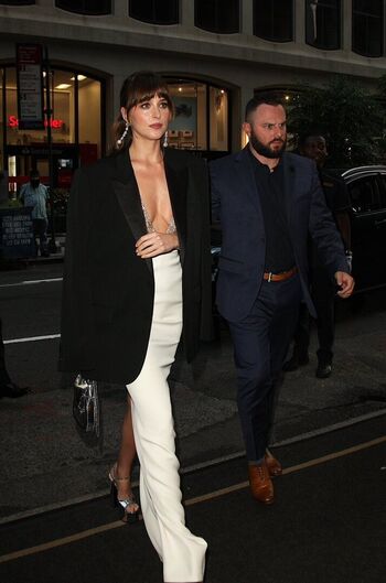Dakota johnson page leaked private photo uncensored HD quality
